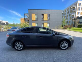 Toyota Avensis Linea Sol 1.8 108кВ