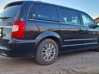 Lancia Voyager 2.8 130kW