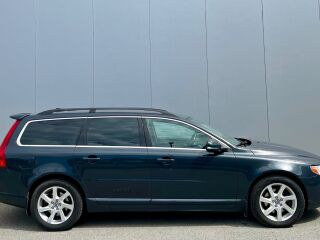Volvo V70 Summum 2.0 D3 120kW