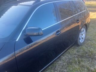 BMW 523 2.5 R6 140kW