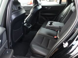 Volvo V60 MOMENTUM 2.0 R4 110kW