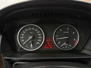 BMW 530 Facelift 3.0 173кВ