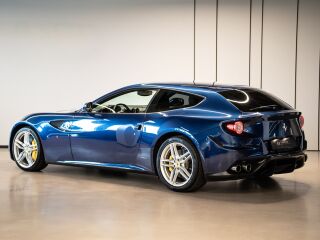 Ferrari FF 6.3 V12 485kW
