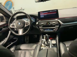 BMW 530 D X-Drive M-Sport LCI 210kW
