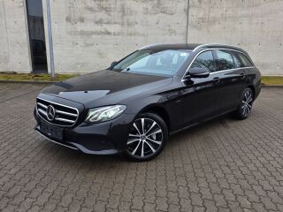 Mercedes-Benz E 300 2.0 225kW