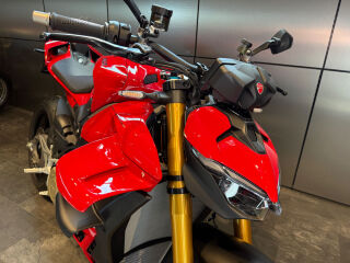 Ducati Streetfighter V4 S V4 157kW
