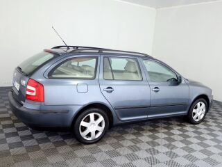 Skoda Octavia Highline 1.6 85kW