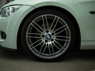 BMW 320 xDrive 2.0 R4 135kW