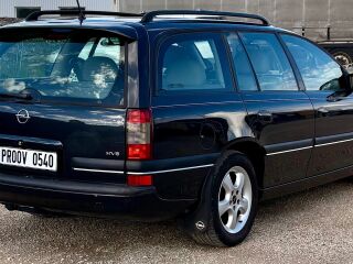 Opel Omega Irmscher 3.0 V6 155кВ