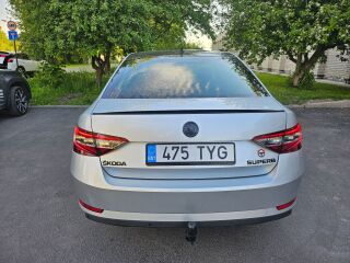 Skoda Superb 2.0 140kW
