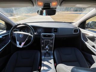 Volvo V60 Momentum 1.5 112kW