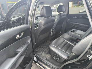 Kia Sorento 2.2 CRDi 147кВ