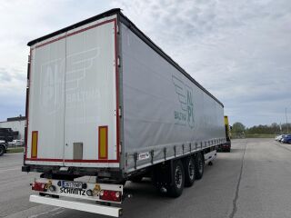Schmitz Semitrailer Curtainsider Standard