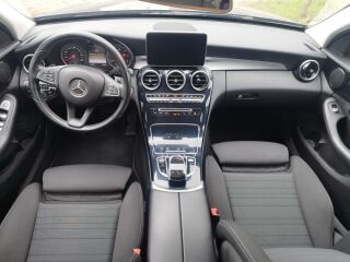 Mercedes-Benz C 200 2.1 100kW