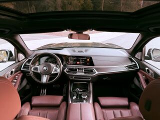BMW X7 3.0 195kW