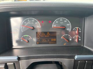 Volvo FM 400 6x2 294кВ