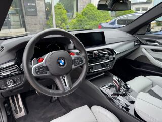 BMW M5 4.4 441кВ