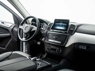 Mercedes-Benz GLE 500 e 4Matic Off-Road 3.0 325kW
