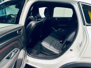 Renault Arkana E-Tech RS Line 1.6 R4 145hj 93kW