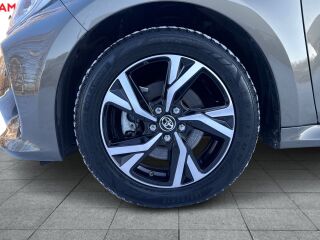 Toyota Yaris Active Plus 1.5 68кВ