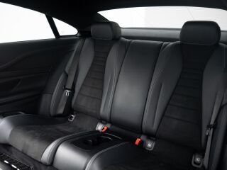 Mercedes-Benz E 220 4Matic Coupe AMG 2.0 143kW