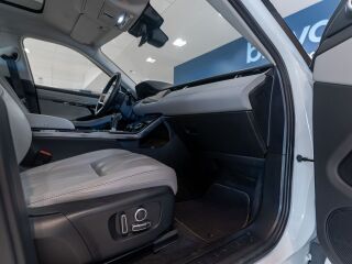 Land Rover Range Rover Evoque SE P200 MHEV 2.0 147кВ