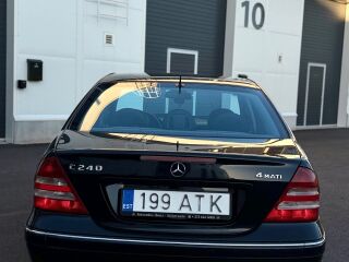 Mercedes-Benz C 240 Avantgarde 4Matic 2.6 125kW