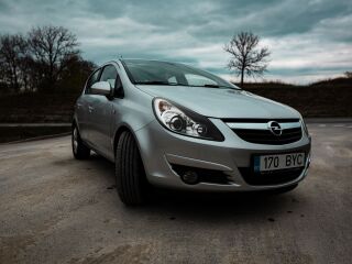 Opel Corsa 1.4 64kW