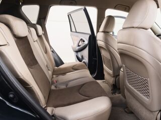 Toyota RAV4 4WD Executive Facelift 2.2 R4 D-4D 110кВ