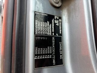 Mercedes-Benz Arocs 3235 8x4 260kW