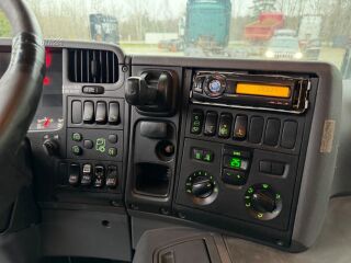 Scania P310 6x2 Sahakinnitus