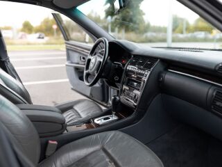 Audi A8 2.5 110kW