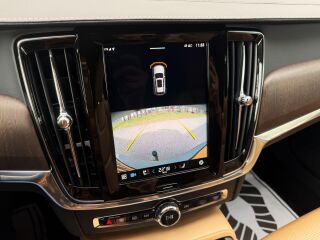 Volvo V90 Inscription Luxury Facelift MY22 2.0 B4 KERS MILD Kerghübriid 145кВ