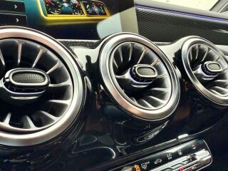 Mercedes-Benz CLA 180 Coupe 1.3 100kW