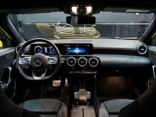 Mercedes-Benz A 180 AMG Line 1.3 100кВ