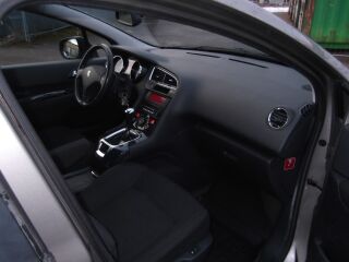 Peugeot 5008 ATM 1.6 115kW