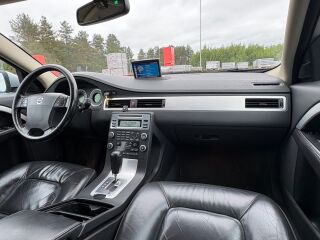 Volvo V70 Ocean Race 2.4 D5 136kW