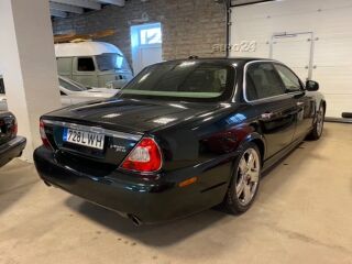Jaguar XJ L Vanden-Plas 4.2 219kW