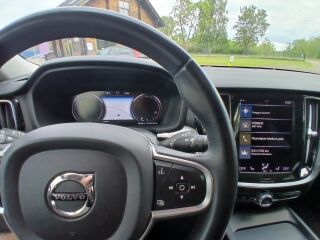 Volvo V60 FACELIFT 2.0 R4 TDi 145kW
