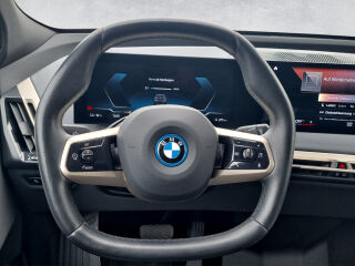 BMW iX xDrive 40 Sportpakett 240кВ