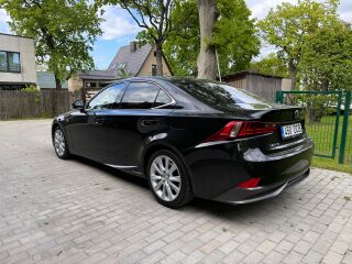 Lexus IS 300h 25th Edition 2.5 133kW