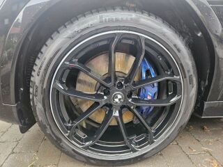 BMW X6 xDrive 40d 3.0 250кВ