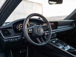 Porsche 911 TURBO S 3.6 523kW