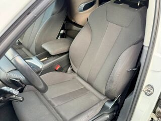 Audi A4 Advanced 2.0 120kW