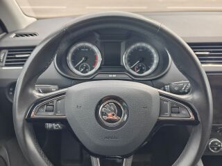 Skoda Octavia Elegance 1.5 96kW