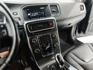 Volvo V60 Facelift City Comfort 2.0 133kW