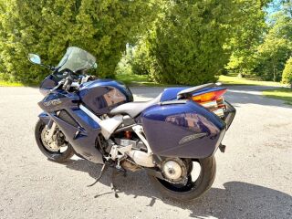 Honda VFR 800 V4 80kW