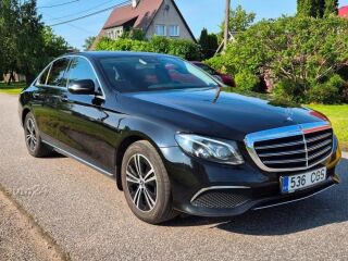 Mercedes-Benz E 200 1.6 118kW