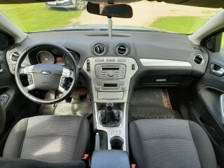 Ford Mondeo 1.8 74кВ