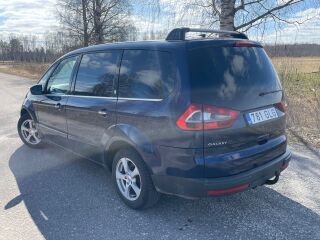 Ford Galaxy GHIA 2.0 R4 TDCi 103kW